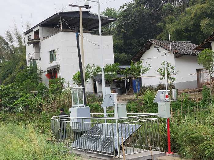 瀘縣農業農村局引進云飛四情監測設備建設現代農業智慧園區