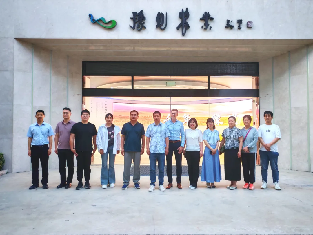 Swisens AG CEO Ren Tönz LwƼ̽ǻֲC