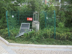 自動蟲情測報燈